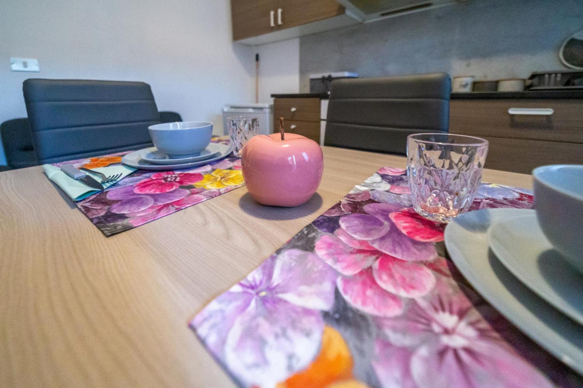 Casa Di Jennifer 3 Apartment Парма Екстериор снимка
